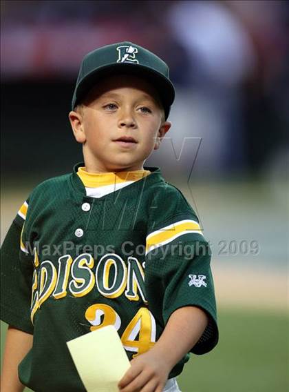 Thumbnail 1 in Edison vs. Capistrano Valley (CIF SS D1 Final) photogallery.