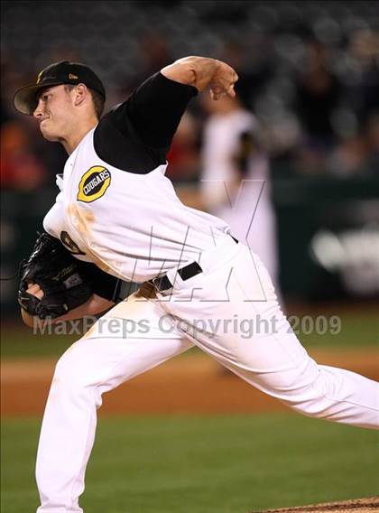 Thumbnail 2 in Edison vs. Capistrano Valley (CIF SS D1 Final) photogallery.