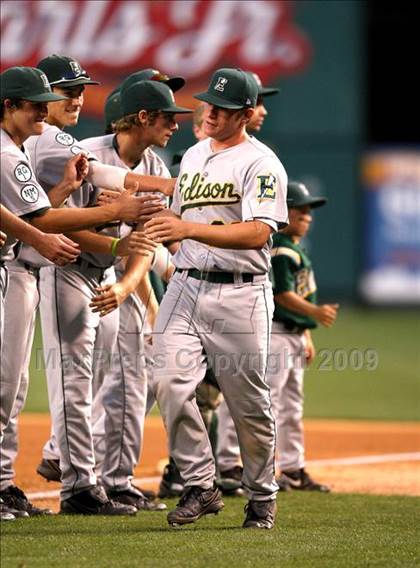 Thumbnail 1 in Edison vs. Capistrano Valley (CIF SS D1 Final) photogallery.