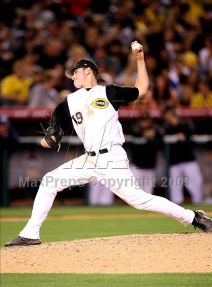 Thumbnail 2 in Edison vs. Capistrano Valley (CIF SS D1 Final) photogallery.