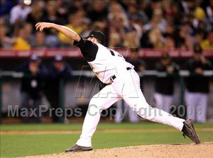 Thumbnail 2 in Edison vs. Capistrano Valley (CIF SS D1 Final) photogallery.