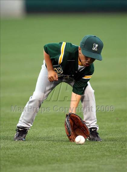 Thumbnail 2 in Edison vs. Capistrano Valley (CIF SS D1 Final) photogallery.
