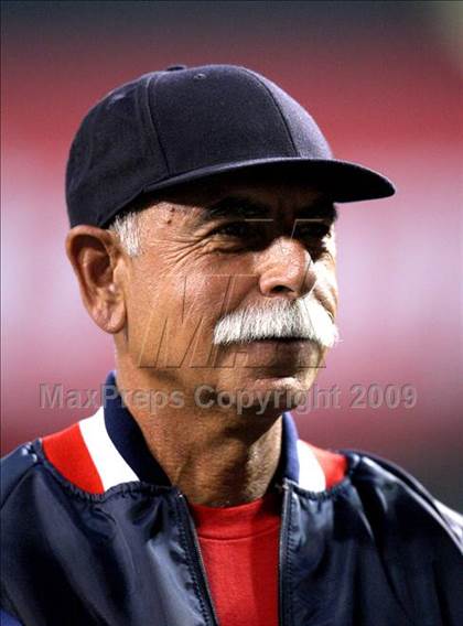 Thumbnail 1 in Edison vs. Capistrano Valley (CIF SS D1 Final) photogallery.