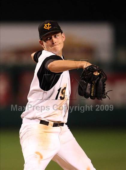 Thumbnail 3 in Edison vs. Capistrano Valley (CIF SS D1 Final) photogallery.