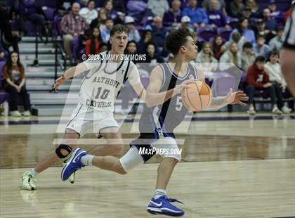 Thumbnail 2 in Quincy vs. Althoff Catholic (Prairie Farma Holiday Classic) photogallery.