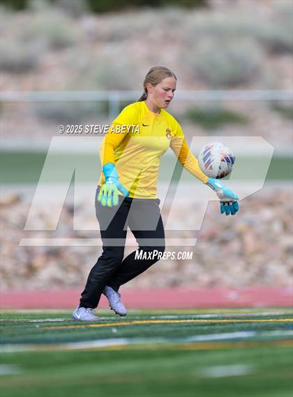 Thumbnail 1 in Eaglecrest @ Chaparral photogallery.
