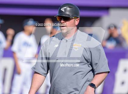 Thumbnail 1 in Bishop Kelly vs. Quartz Hill (Coach Bob  Invitational) photogallery.