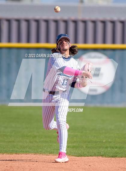 Thumbnail 2 in Bishop Kelly vs. Quartz Hill (Coach Bob  Invitational) photogallery.