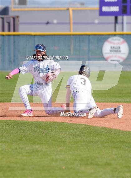 Thumbnail 3 in Bishop Kelly vs. Quartz Hill (Coach Bob  Invitational) photogallery.