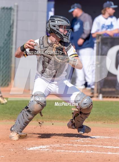 Thumbnail 2 in Bishop Kelly vs. Quartz Hill (Coach Bob  Invitational) photogallery.