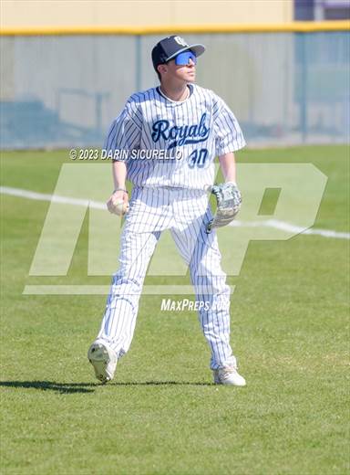 null - Photo 01