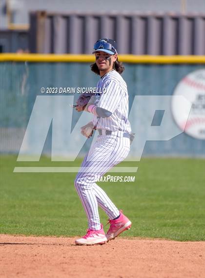 Thumbnail 3 in Bishop Kelly vs. Quartz Hill (Coach Bob  Invitational) photogallery.