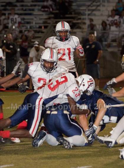 Thumbnail 2 in Lancaster vs. West Ranch photogallery.