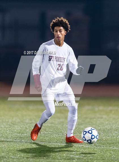 Thumbnail 1 in Arlington vs. Concord-Carlisle (MIAA Division 2 North Final) photogallery.