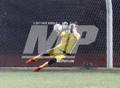 Thumbnail 1 in Arlington vs. Concord-Carlisle (MIAA Division 2 North Final) photogallery.