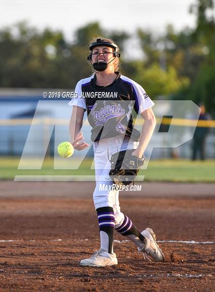 Thumbnail 2 in Rancho Cotate vs. Petaluma photogallery.