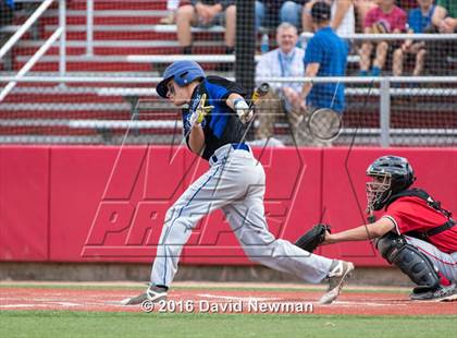Thumbnail 3 in Conard vs Hall (U of Hartford) photogallery.