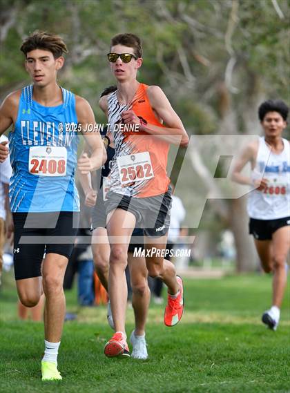 Thumbnail 3 in 2025 LOBO XC Invitational photogallery.