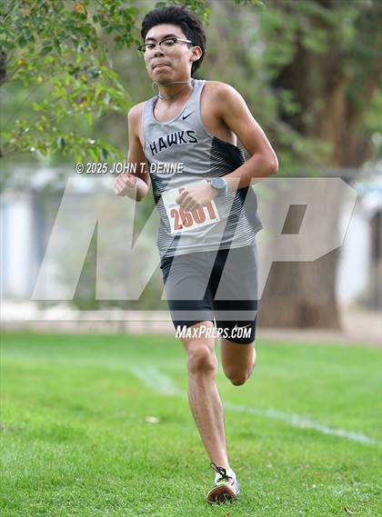Thumbnail 3 in 2025 LOBO XC Invitational photogallery.