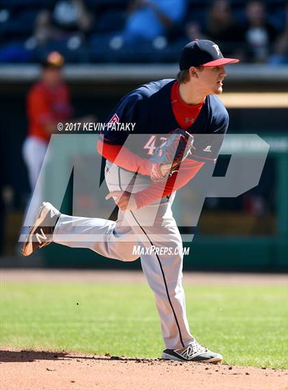 Thumbnail 2 in Foran vs. Watertown (CIAC Class L Semifinal) photogallery.