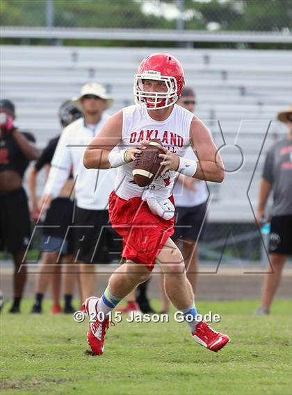 Thumbnail 3 in Ravenwood 7-on-7 Invitational photogallery.