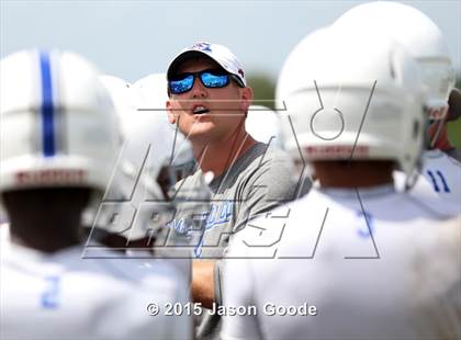 Thumbnail 2 in Ravenwood 7-on-7 Invitational photogallery.