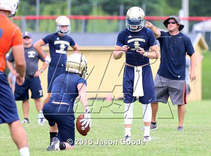 Thumbnail 1 in Ravenwood 7-on-7 Invitational photogallery.
