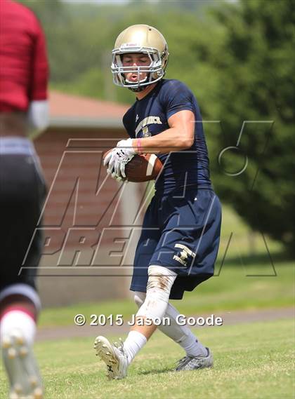Thumbnail 2 in Ravenwood 7-on-7 Invitational photogallery.