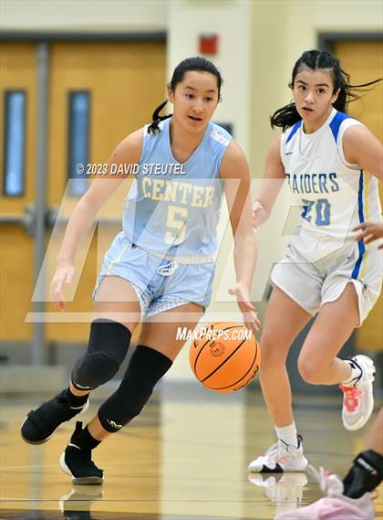 Thumbnail 1 in Center vs. River City (Rumble on the River) photogallery.