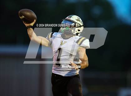 Thumbnail 2 in Vincent @ Maplesville (Scrimmage) photogallery.