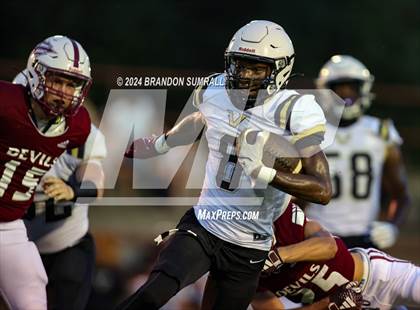 Thumbnail 2 in Vincent @ Maplesville (Scrimmage) photogallery.