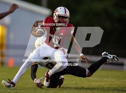Thumbnail 1 in Vincent @ Maplesville (Scrimmage) photogallery.