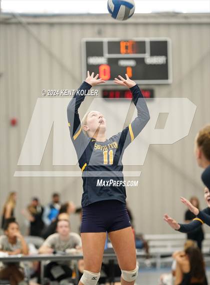 Thumbnail 3 in Anchor Bay vs. South Lyon (Motor City Power Series) photogallery.