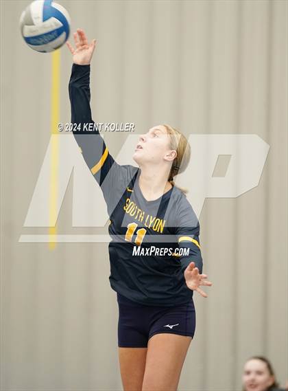 Thumbnail 1 in Anchor Bay vs. South Lyon (Motor City Power Series) photogallery.