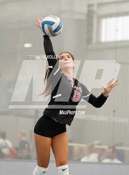 Thumbnail 2 in Anchor Bay vs. South Lyon (Motor City Power Series) photogallery.