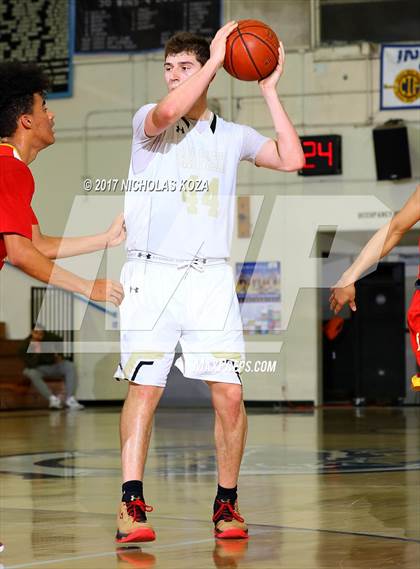 Thumbnail 1 in Oak Park vs. Taft (War on Floor) photogallery.