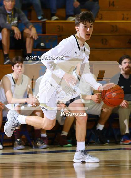 Thumbnail 1 in Oak Park vs. Taft (War on Floor) photogallery.