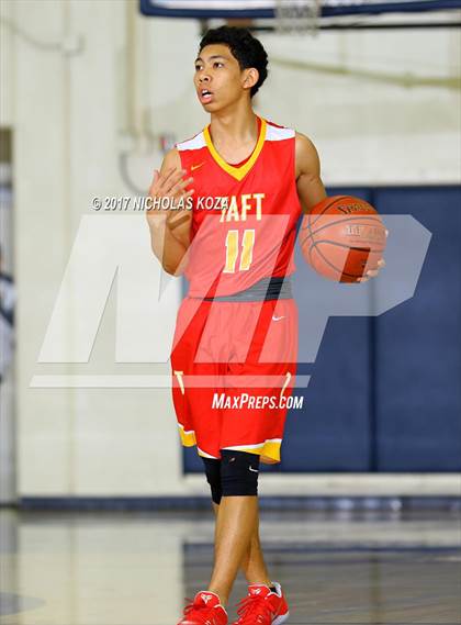 Thumbnail 2 in Oak Park vs. Taft (War on Floor) photogallery.