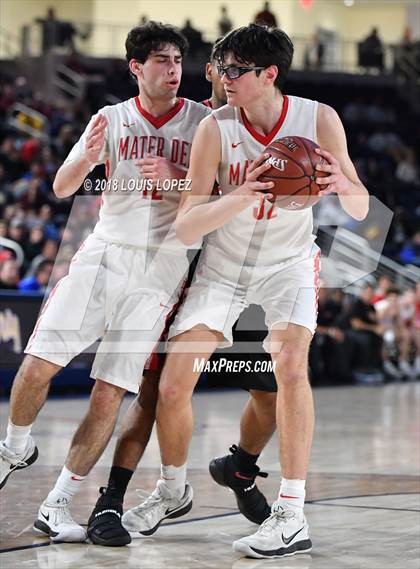 Thumbnail 3 in Etiwanda vs. Mater Dei (CIF SS Open DIV Semi Final) photogallery.