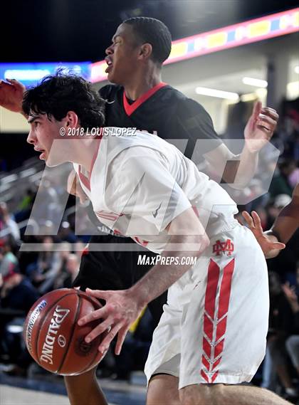 Thumbnail 1 in Etiwanda vs. Mater Dei (CIF SS Open DIV Semi Final) photogallery.