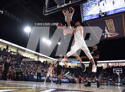 Thumbnail 1 in Etiwanda vs. Mater Dei (CIF SS Open DIV Semi Final) photogallery.