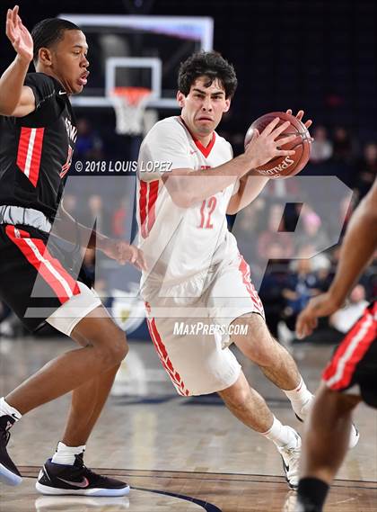 Thumbnail 3 in Etiwanda vs. Mater Dei (CIF SS Open DIV Semi Final) photogallery.