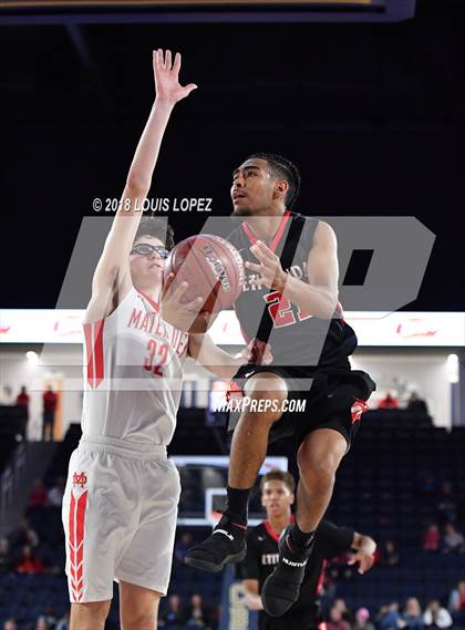 Thumbnail 1 in Etiwanda vs. Mater Dei (CIF SS Open DIV Semi Final) photogallery.