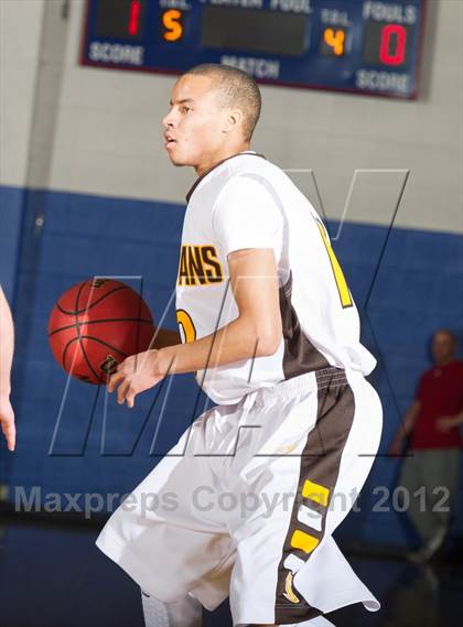 Thumbnail 3 in Thomas Jefferson vs. Pine Creek (Cherry Creek Holiday Classic) photogallery.