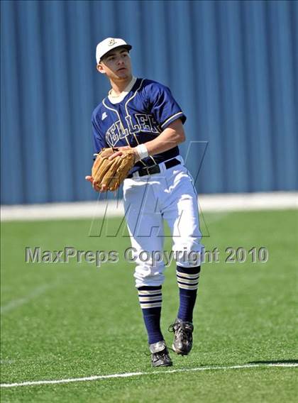 Thumbnail 3 in Highland Park vs. Keller (Scotland Yard Classic) photogallery.