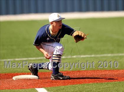 Thumbnail 1 in Highland Park vs. Keller (Scotland Yard Classic) photogallery.