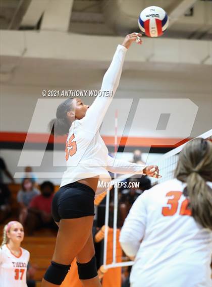 Thumbnail 1 in Hoke County @ South View photogallery.