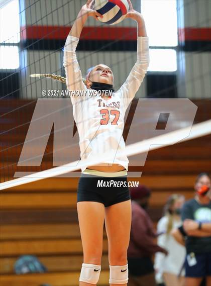Thumbnail 1 in Hoke County @ South View photogallery.