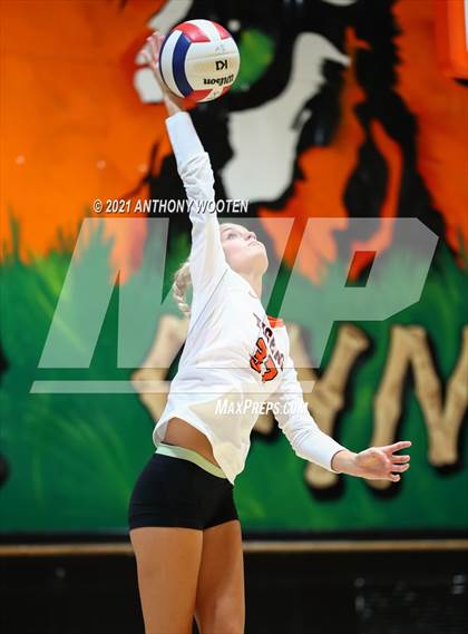 Thumbnail 1 in Hoke County @ South View photogallery.