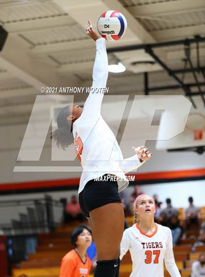 Thumbnail 1 in Hoke County @ South View photogallery.